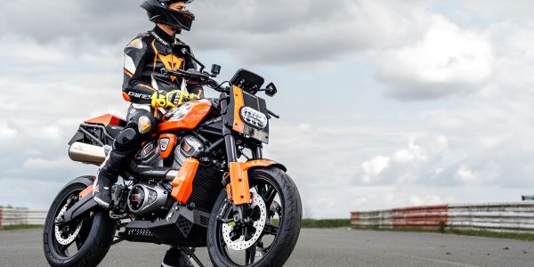 visuel 3, 2, 1... VOTEZ ! H-DA 1250 R